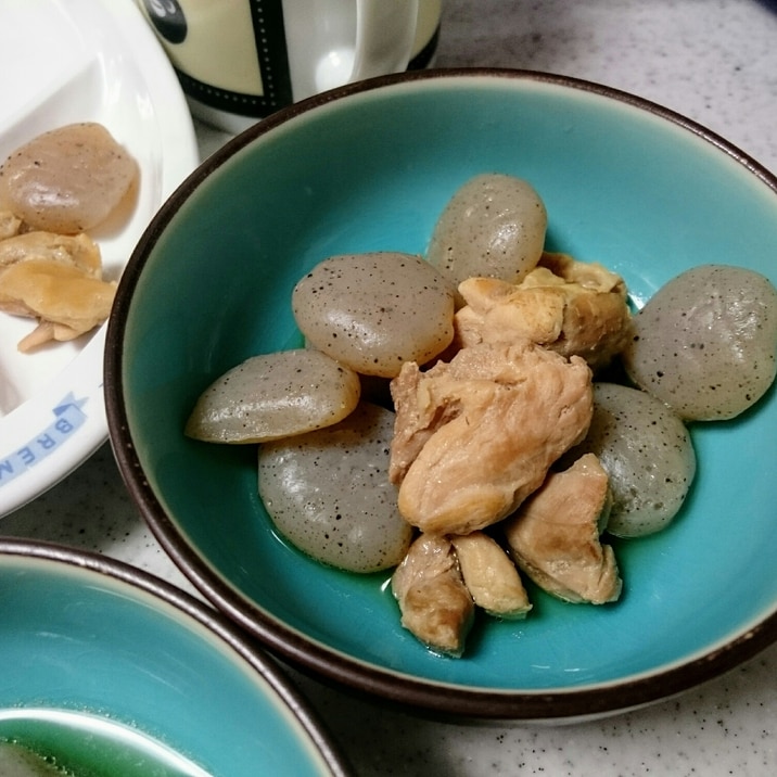 常備菜にも！こんにゃくと鶏肉の煮物